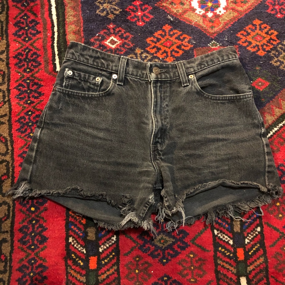 MUST GO! Vintage black Levi’s 556 Jean shorts